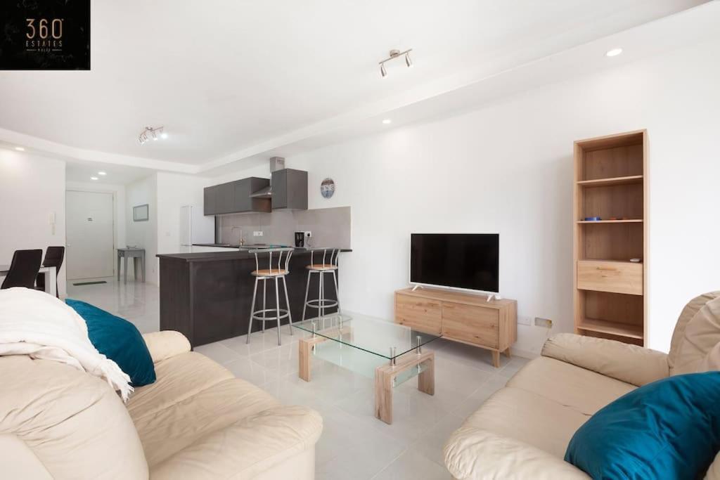 Spacious 2Br Apt In Qawra - Perfect For Families By 360 Estates St. Paul's Bay Exterior photo