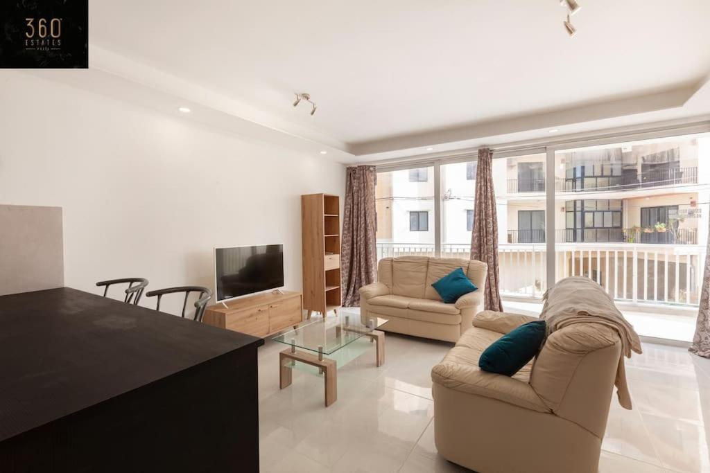 Spacious 2Br Apt In Qawra - Perfect For Families By 360 Estates St. Paul's Bay Exterior photo