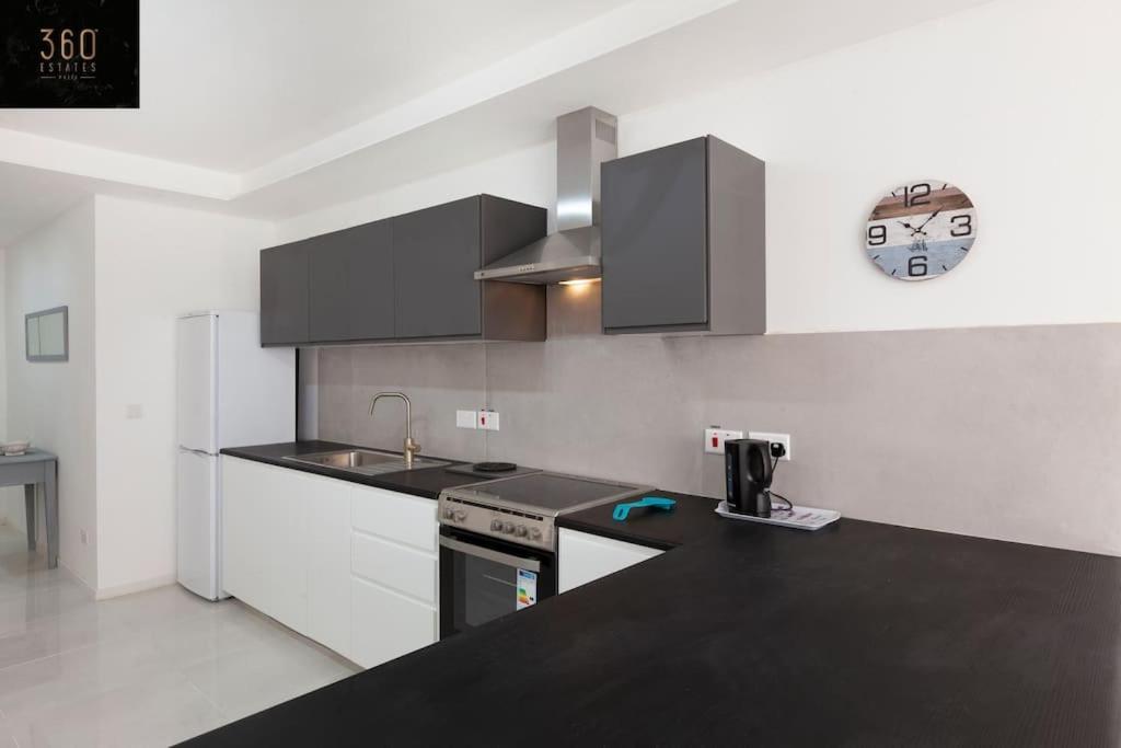 Spacious 2Br Apt In Qawra - Perfect For Families By 360 Estates St. Paul's Bay Exterior photo